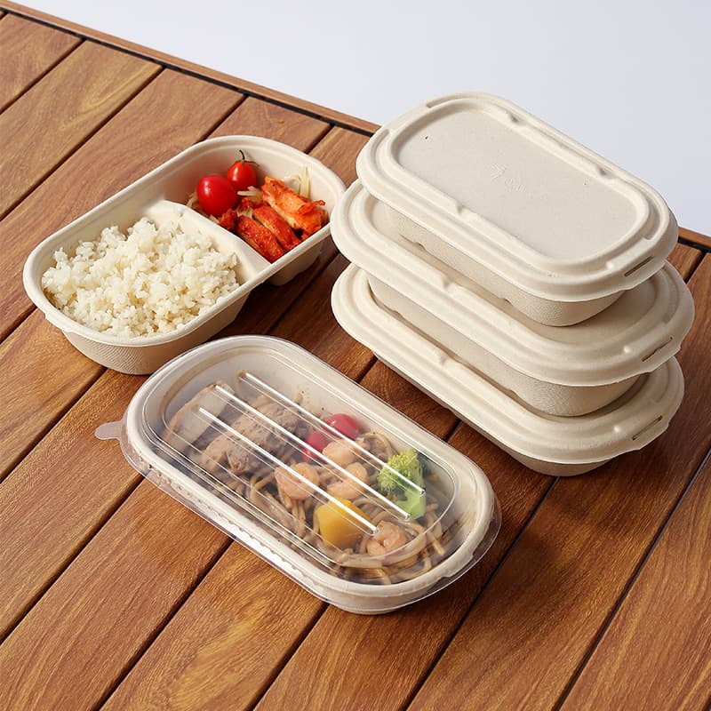 Light salad, mochi, red bean, coconut crispy strips, lunch box, biodegradable takeaway croissant, paper pulp compartments 3