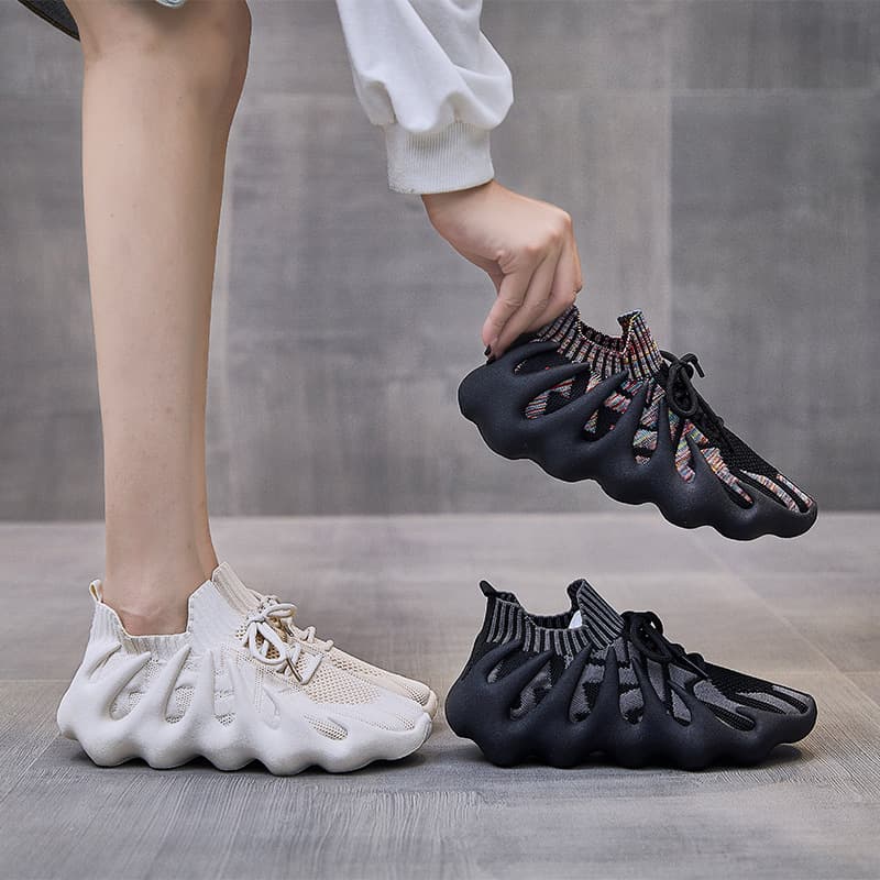 Socks, fashionable comfortable footwear, sports casual footwear for leisure, running sneakers, for beloved, made with flyknit technology, summer 2026, Korean style 1