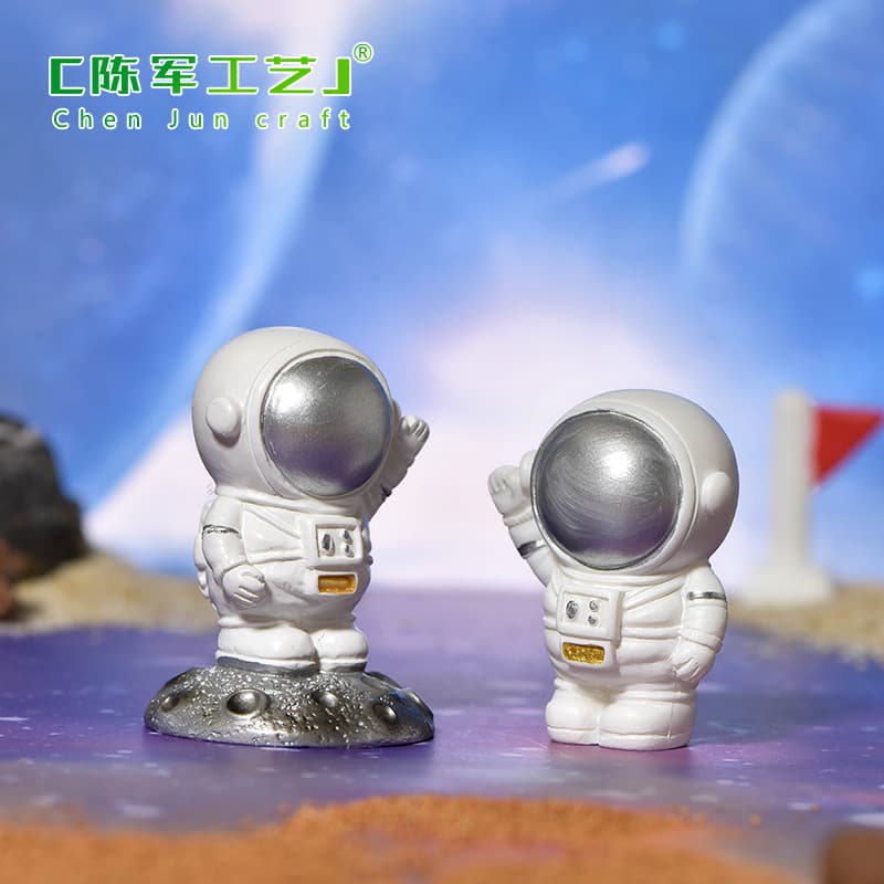 Astronis Astronauts Creative Home Decoration Resin Small ornaments Cake Baking Decoration Decoration Crystal Ball Accessories 3