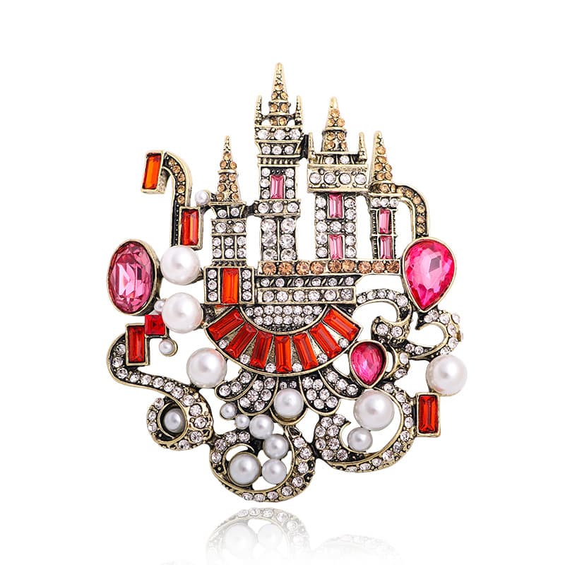 Retro castle, brooch, fashionable golden water lapel pin, European style 2