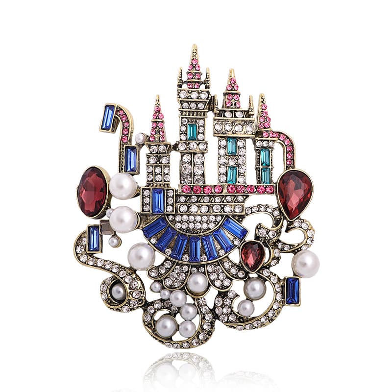 Retro castle, brooch, fashionable golden water lapel pin, European style 5