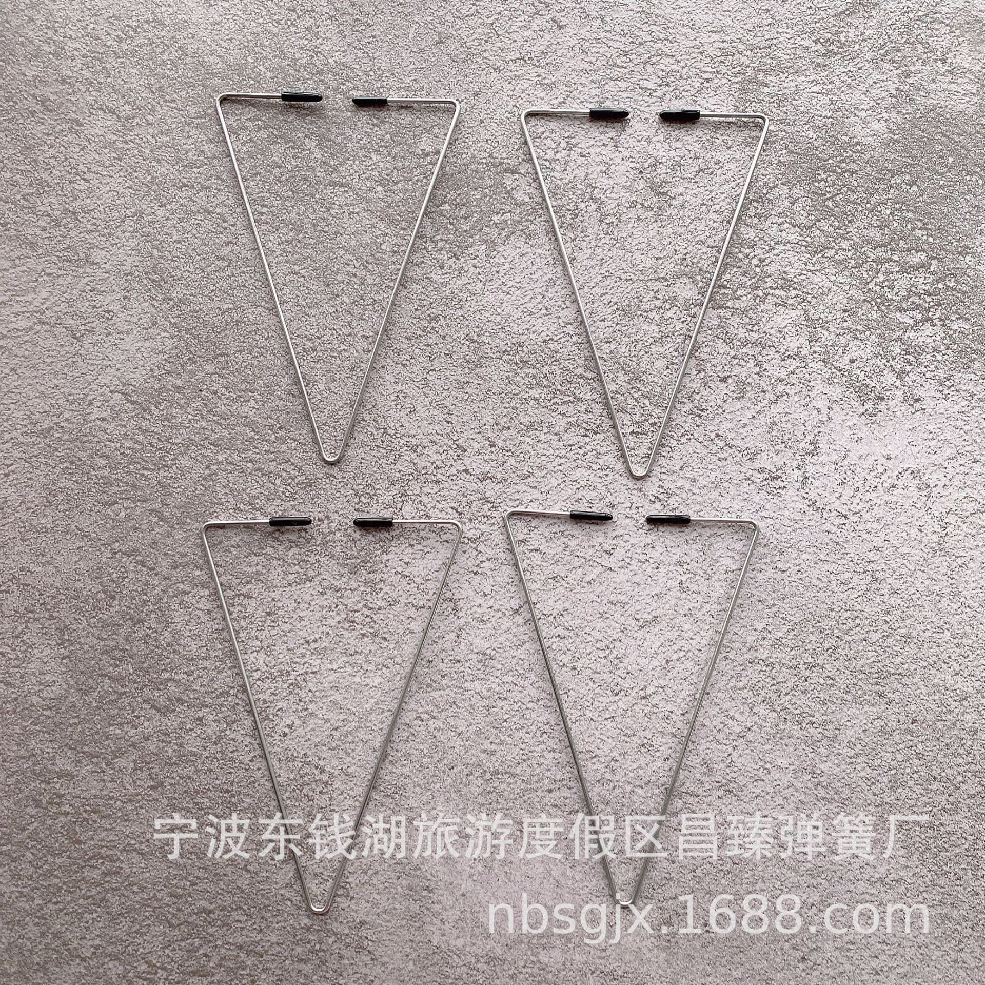 Spring manufacturer sells linked mouse V -type hook stainless steel spring material hook hook teasing cat stick hook accessories 3