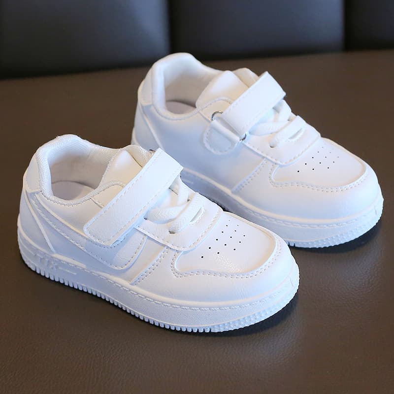 Children's sports breathable white shoes for men and women, Spring/Fall 2026 model, soft sole