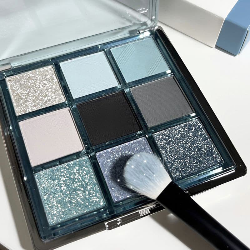 Matte eyeshadow palette, multicoloured eye shadow, earth tones, Korean style 3