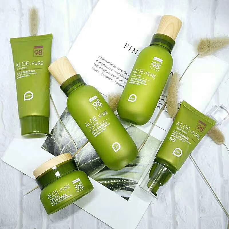 Aloe Vera Gel & Lotion Set with BB Cream 2