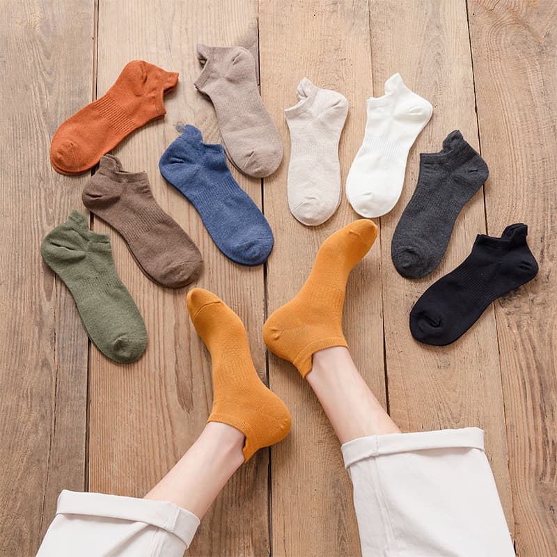 Tide, solid color classic fashionable universal casual socks, suitable for spring and autumn 1
