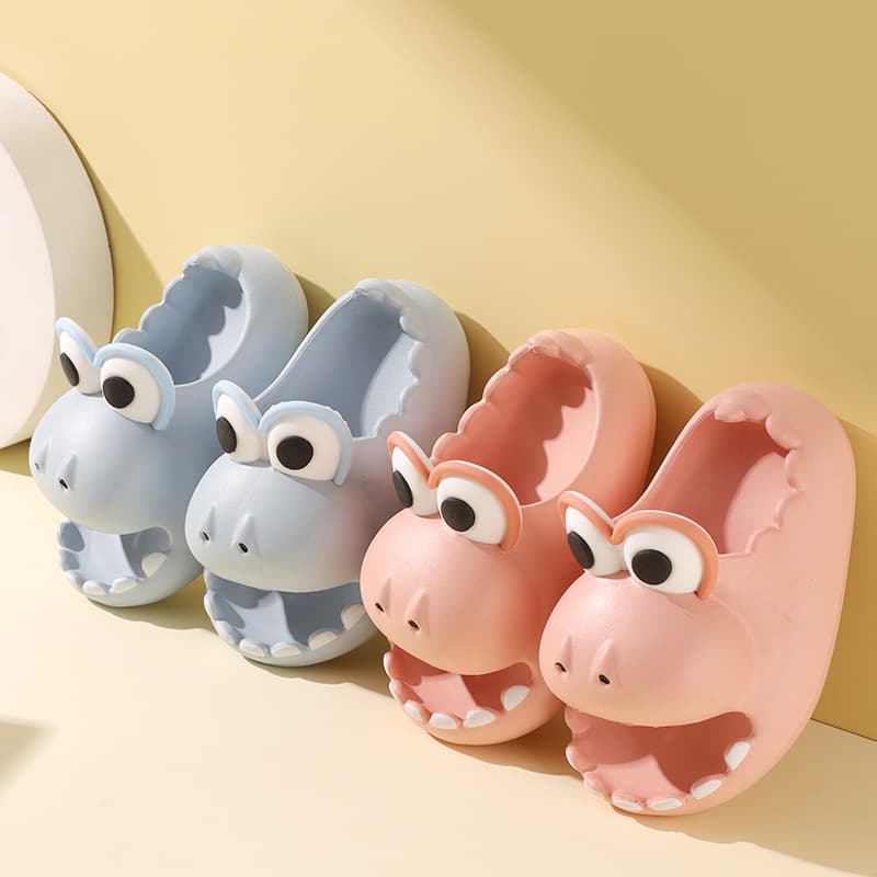 Home cute non-slip dinosaur, children's slippers platform for boys, closed toe, suitable for outdoor wear 3