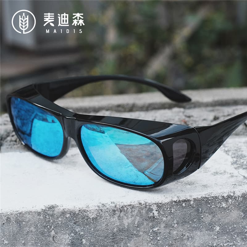 Driver Night Vision Sunglasses High Definition Anti-Glare 1
