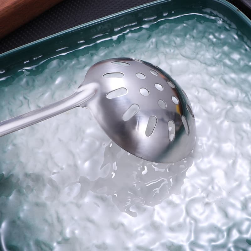201 stainless steel soup soup shell shell leakage hot pot spoon spoon filtering spoon kitchen cooking utensils thicker 3