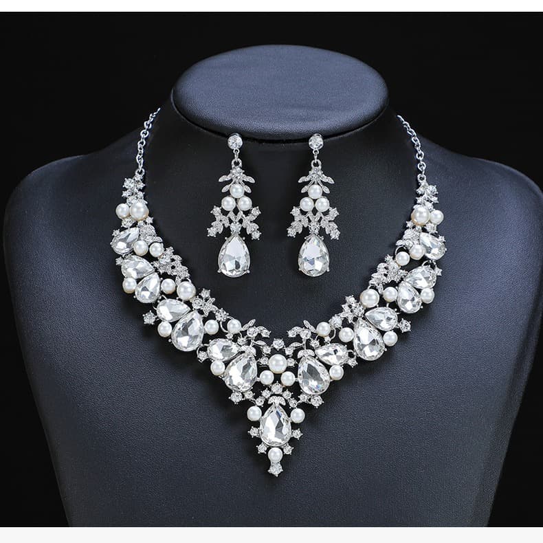Necklace, chain, metal set, elegant dress for bride, 2022 collection, European style, direct factory sales 4