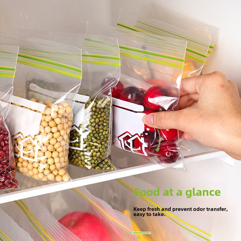 Nibbler for supplementary food, storage system sealed, milk storage container, increased thickness 4