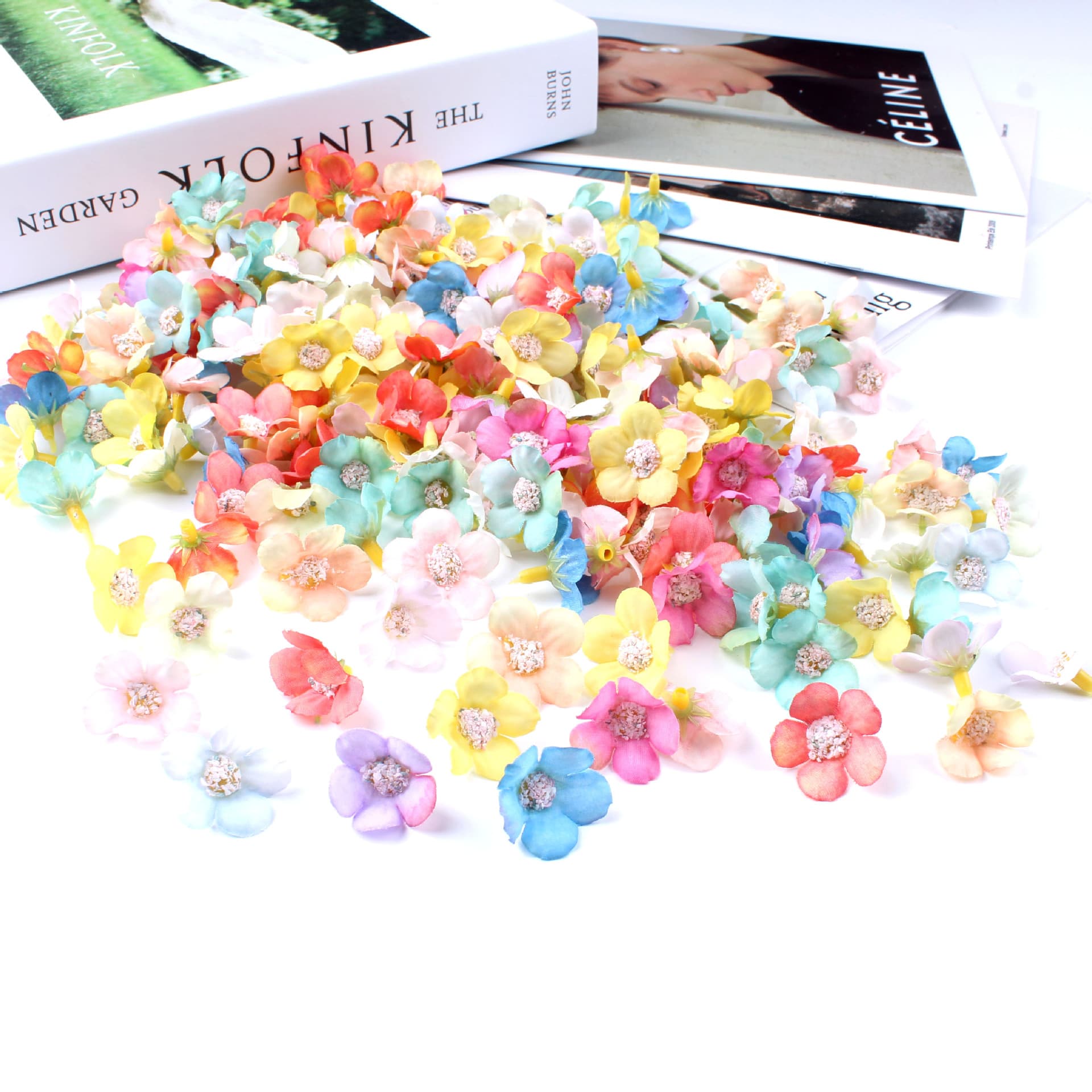 New flower 2cm multi -color daisy head mini silk flower furry flower ring clipage accessories home wedding decoration 3
