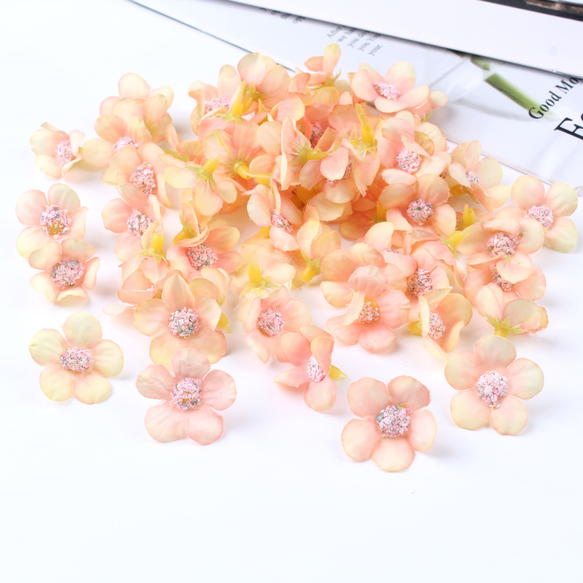 New flower 2cm multi -color daisy head mini silk flower furry flower ring clipage accessories home wedding decoration 4