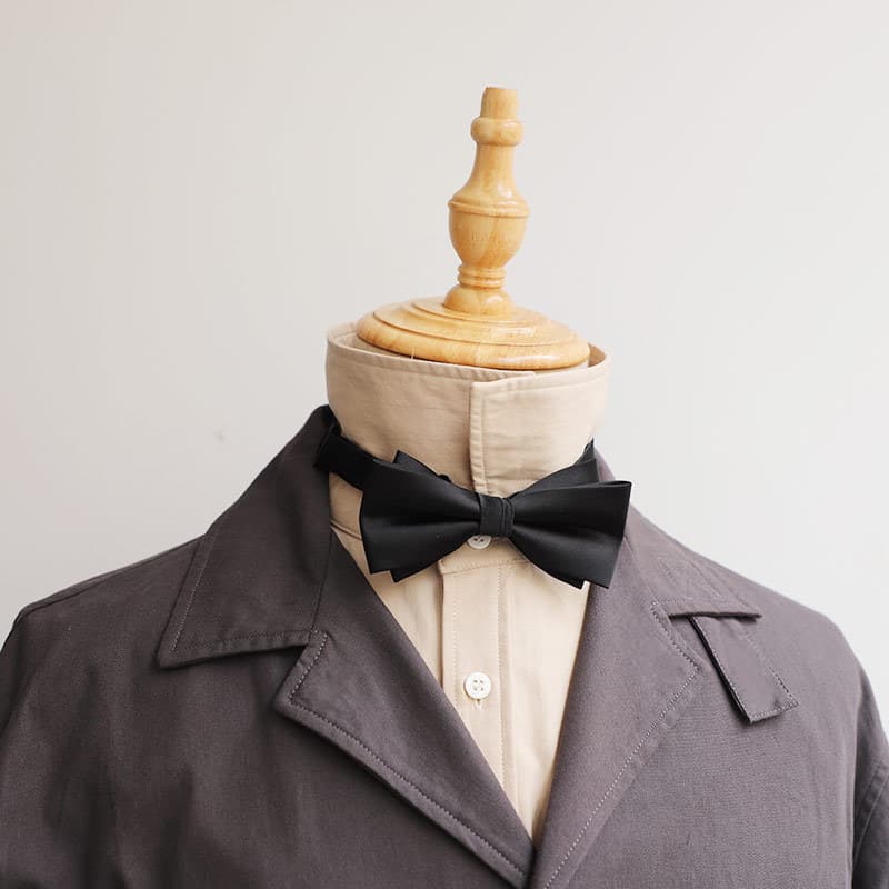 Base black universal uniform, classic suit jacket, bow tie with bow 4