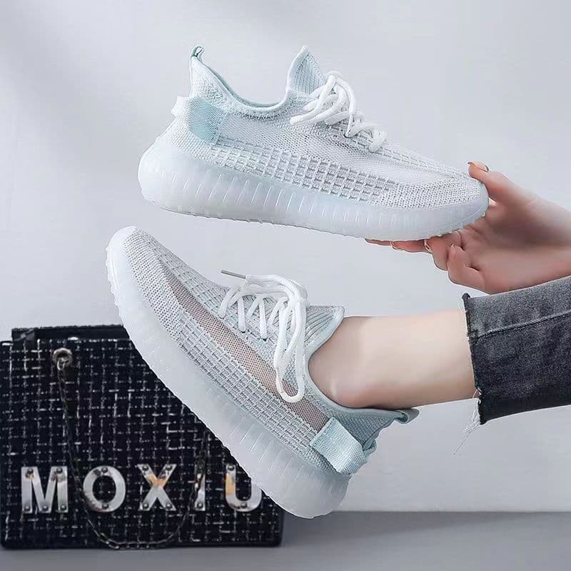 Summer sports breathable universal comfortable footwear, Korean style, for running 3