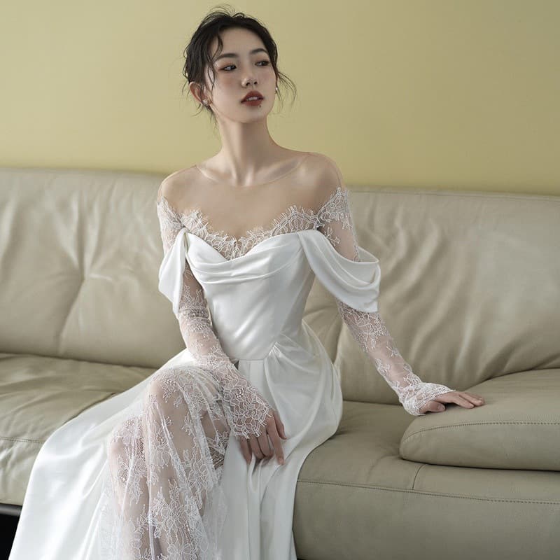 Lace white retro wedding dress for bride, french style 2