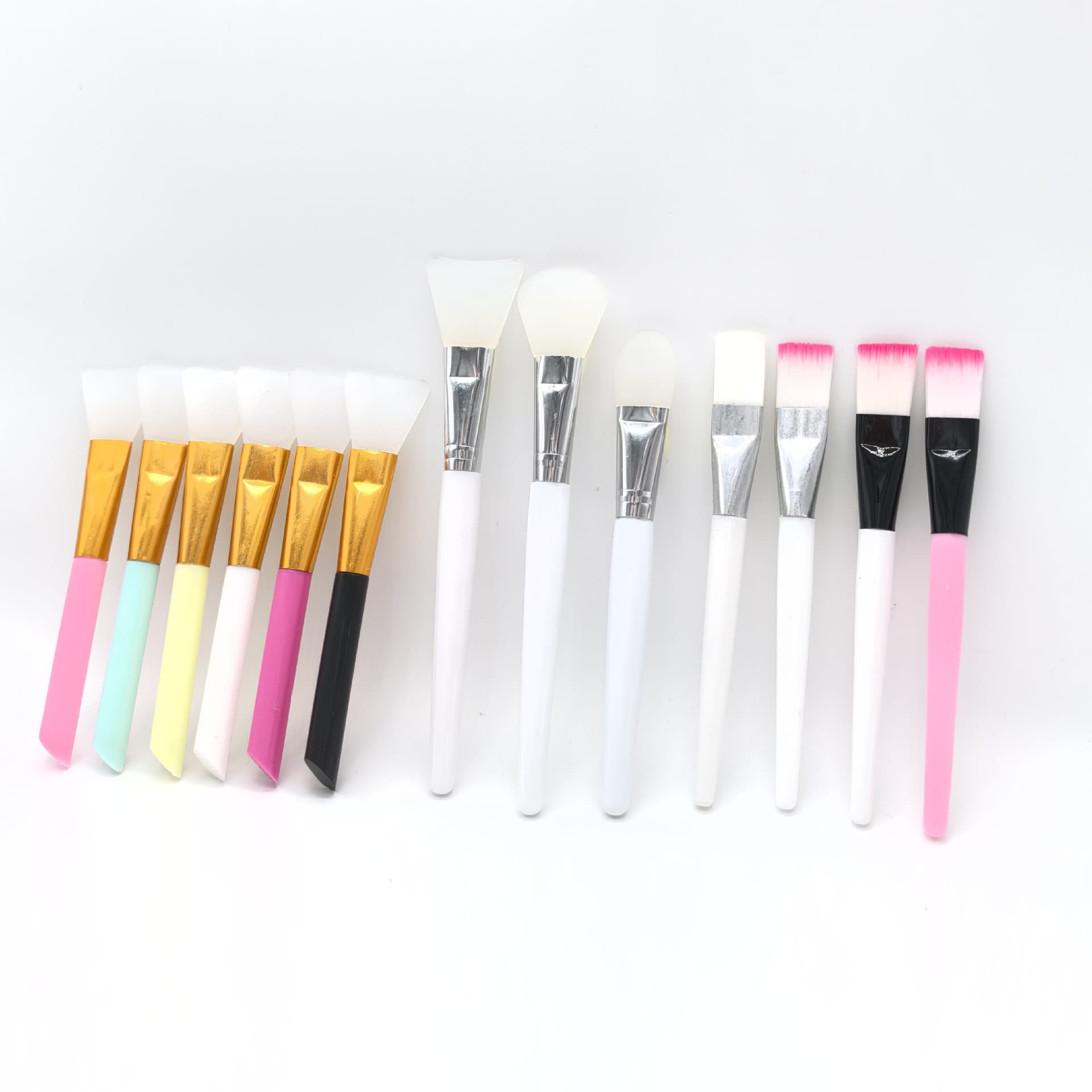 Soft silicone face mask, cosmetic medical brush, easy application