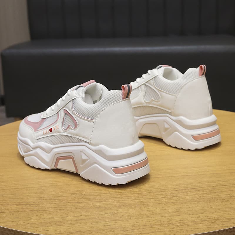 Demi-season low white shoes for leisure, 2022 collection, fitted 3