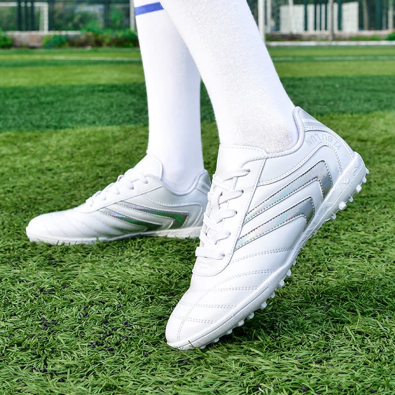 (Wholesale), white children's boots for men and women, comfortable footwear for students, fuchsia football sneakers, with spikes 2