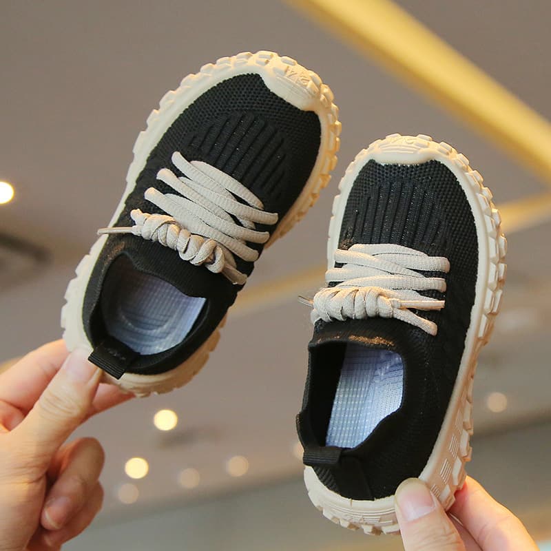 Children's sports breathable comfortable footwear for boys, Spring/Fall 2026 model, soft sole 2