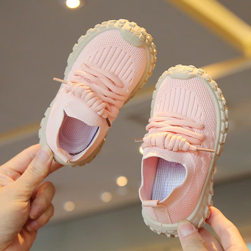 Children's sports breathable comfortable footwear for boys, Spring/Fall 2026 model, soft sole 3