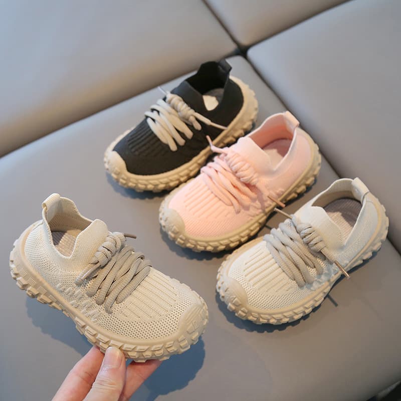 Children's sports breathable comfortable footwear for boys, Spring/Fall 2026 model, soft sole