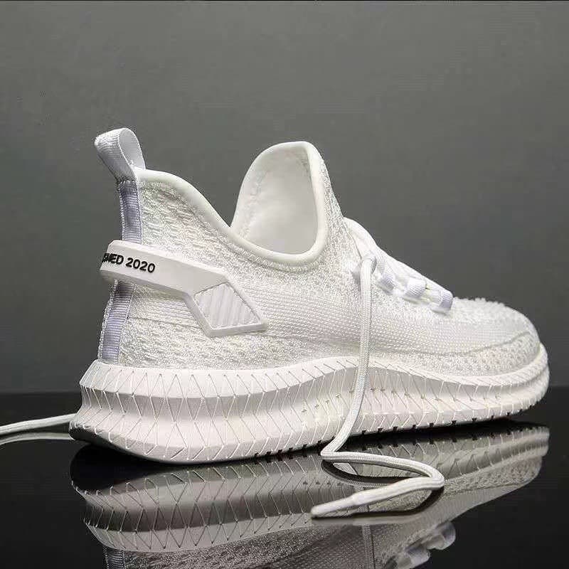 Manufacturers of sports shoes wholesale men's new breathable popular spring and autumn sports shoes flying woven casual mesh cloth shoes for delivery 2