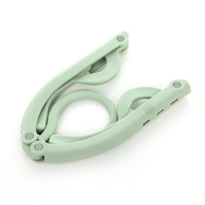 Plastic handheld travel hanger for traveling, shoe last to go out, socks, small drying rack 9