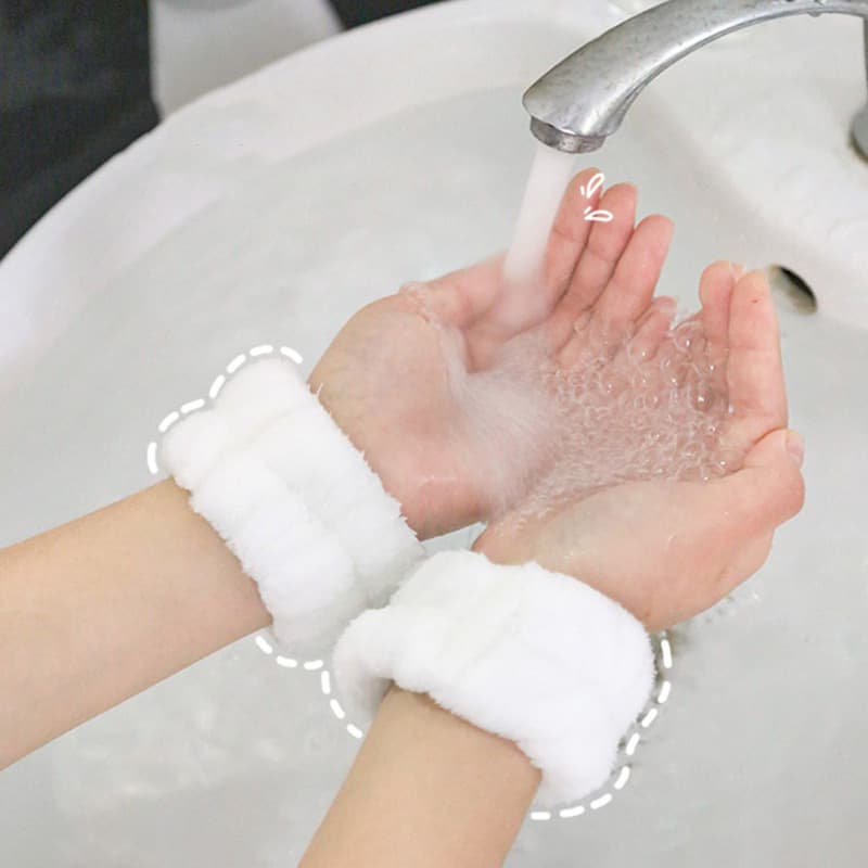 Bracelet for face washing, sports sleeves, hand cream, absorbs sweat and smell