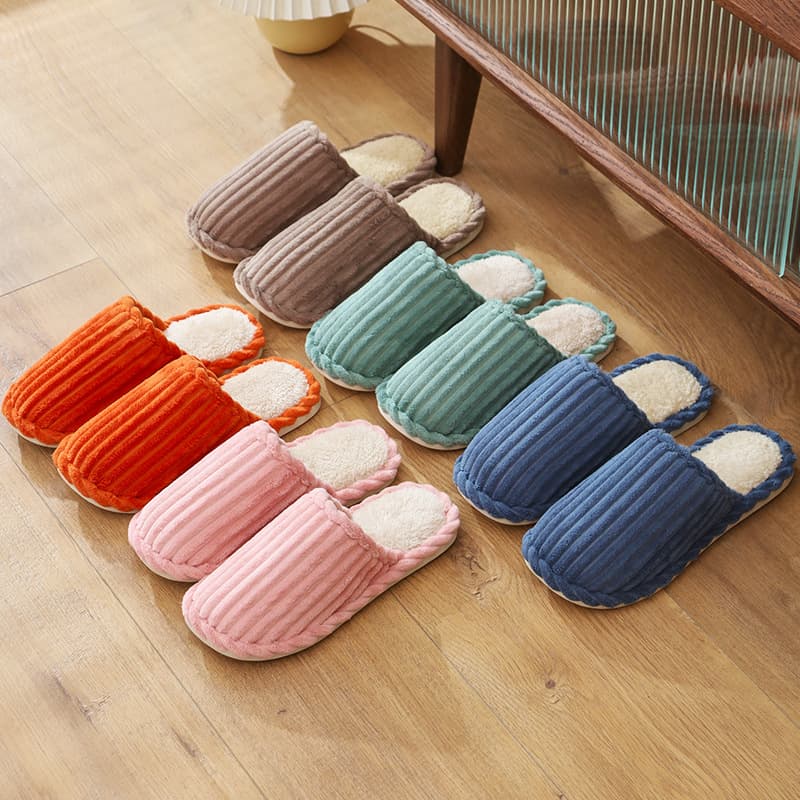 Keep warm women's slippers platform, non-slip demi-season men's slippers, comfortable footwear for pregnant, closed heel 2