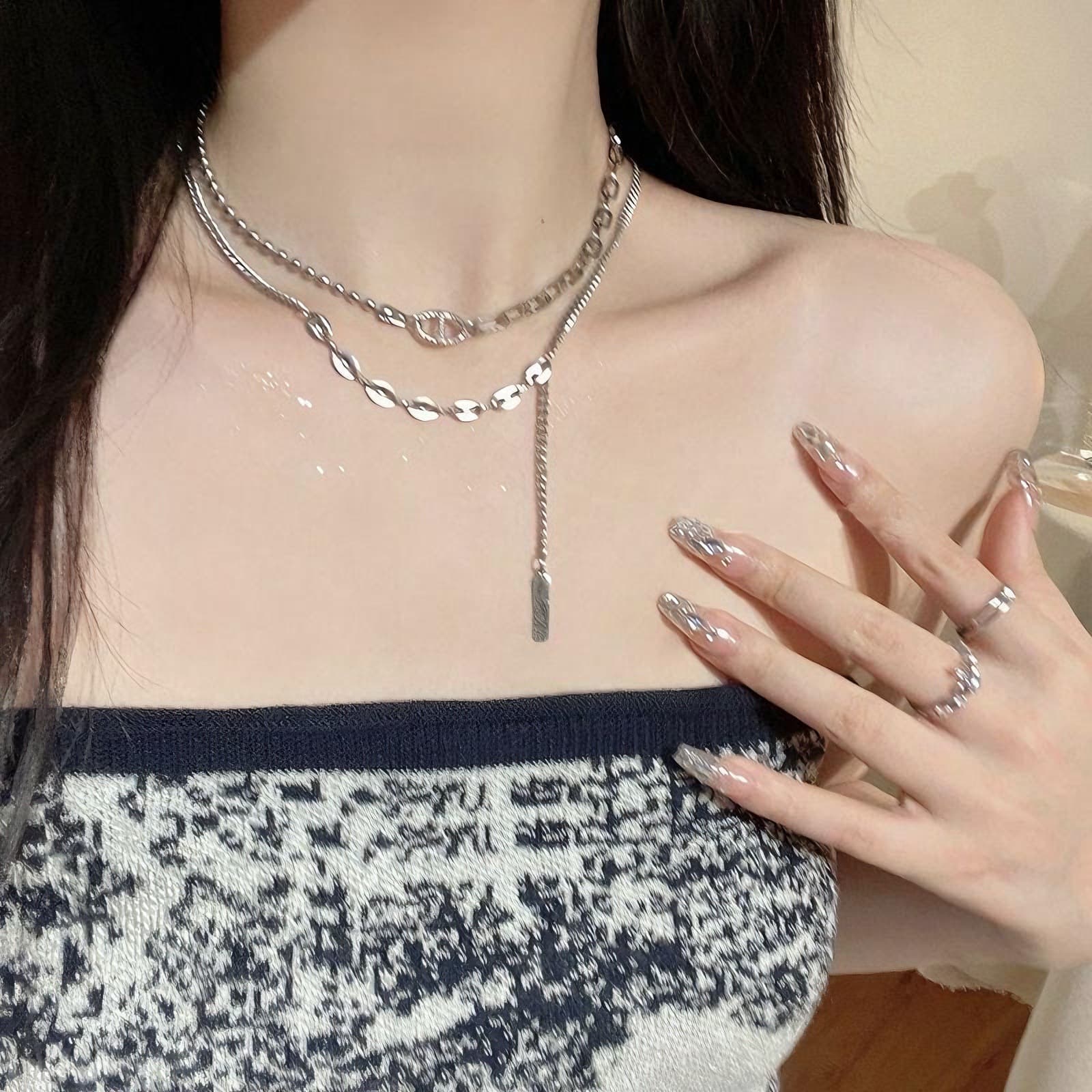 Tide, sweatshirt with tassels, necklace hip-hop style, design chain for key bag , accessory, light luxury style, trend of season, simple and elegant design 2