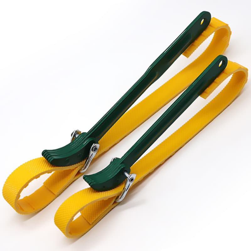 Wrench, mobile phone, engine oil, constructor, DIY 5