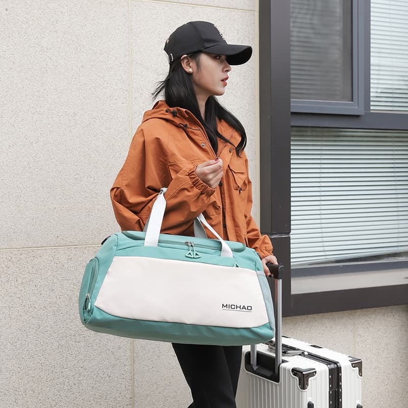 Sports bag wet and dry separation, luggage handheld purse for training, capacious travel bag for men and women for swimming 2