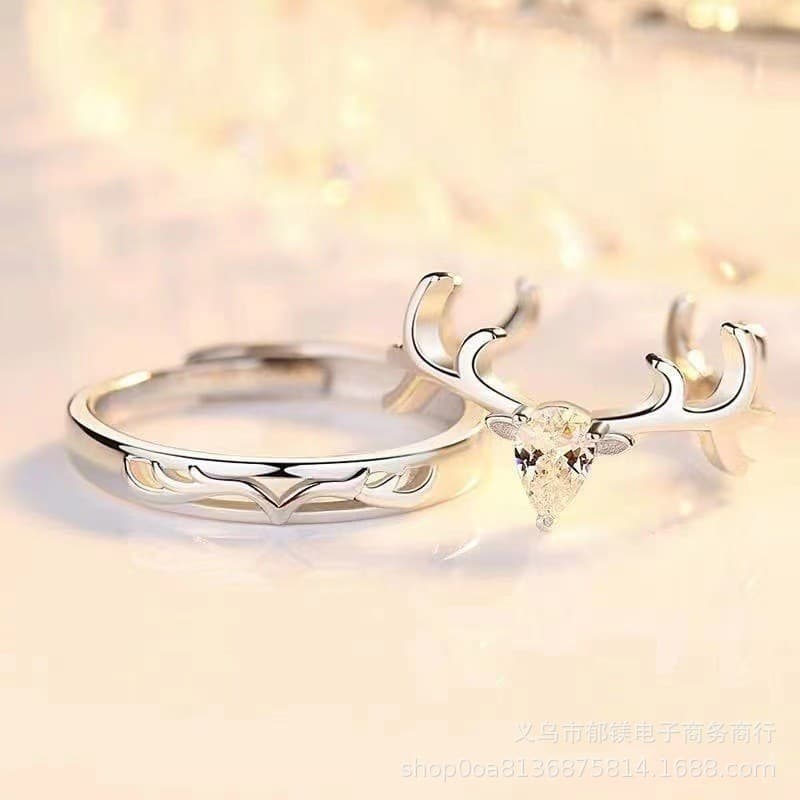 Thousands of people have repurchased the Forever Couple Ring, a pair of zircon rings for men and women, with a heart-shaped opening and a heart-to-heart connection. 2