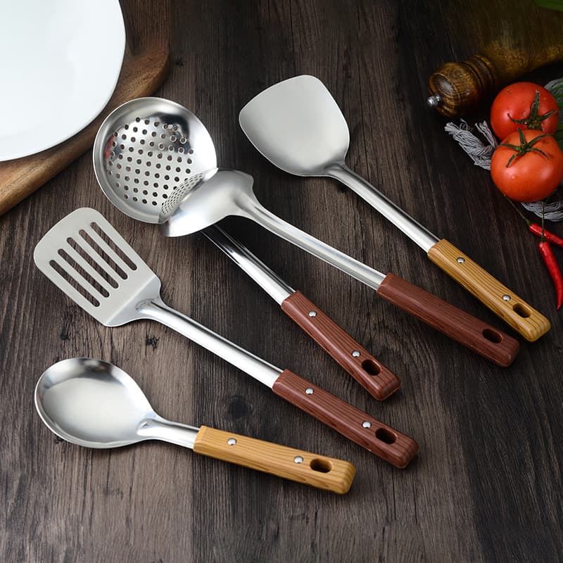 201 stainless steel spatula spoon kitchen utensil five-piece set home kitchen cooking set wooden handle large colander cooking 4