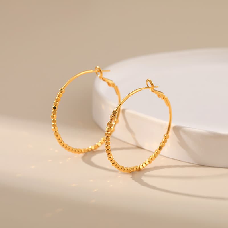 Brass geometric design metal fashionable earrings, 18 carat, European style 2