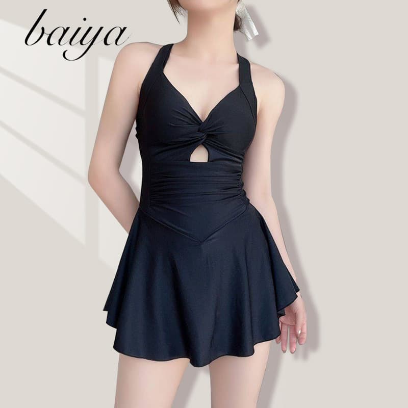 Sexy supporting swimwear, backless 2