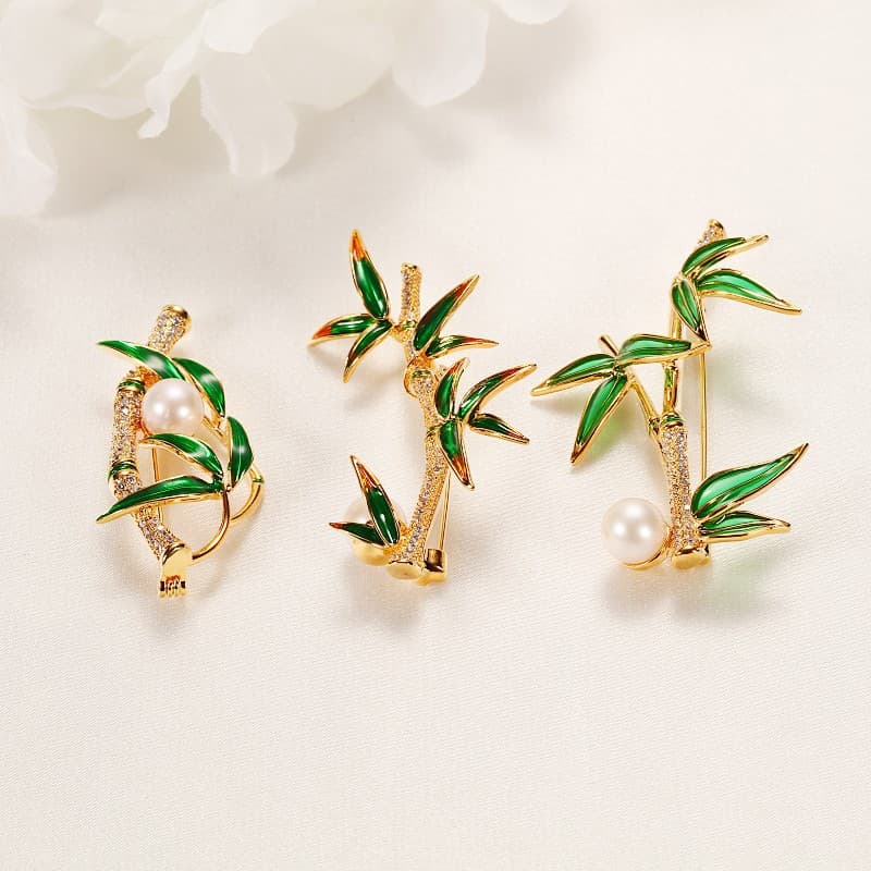Sophisticated brooch, pijama, accessory from pearl lapel pin