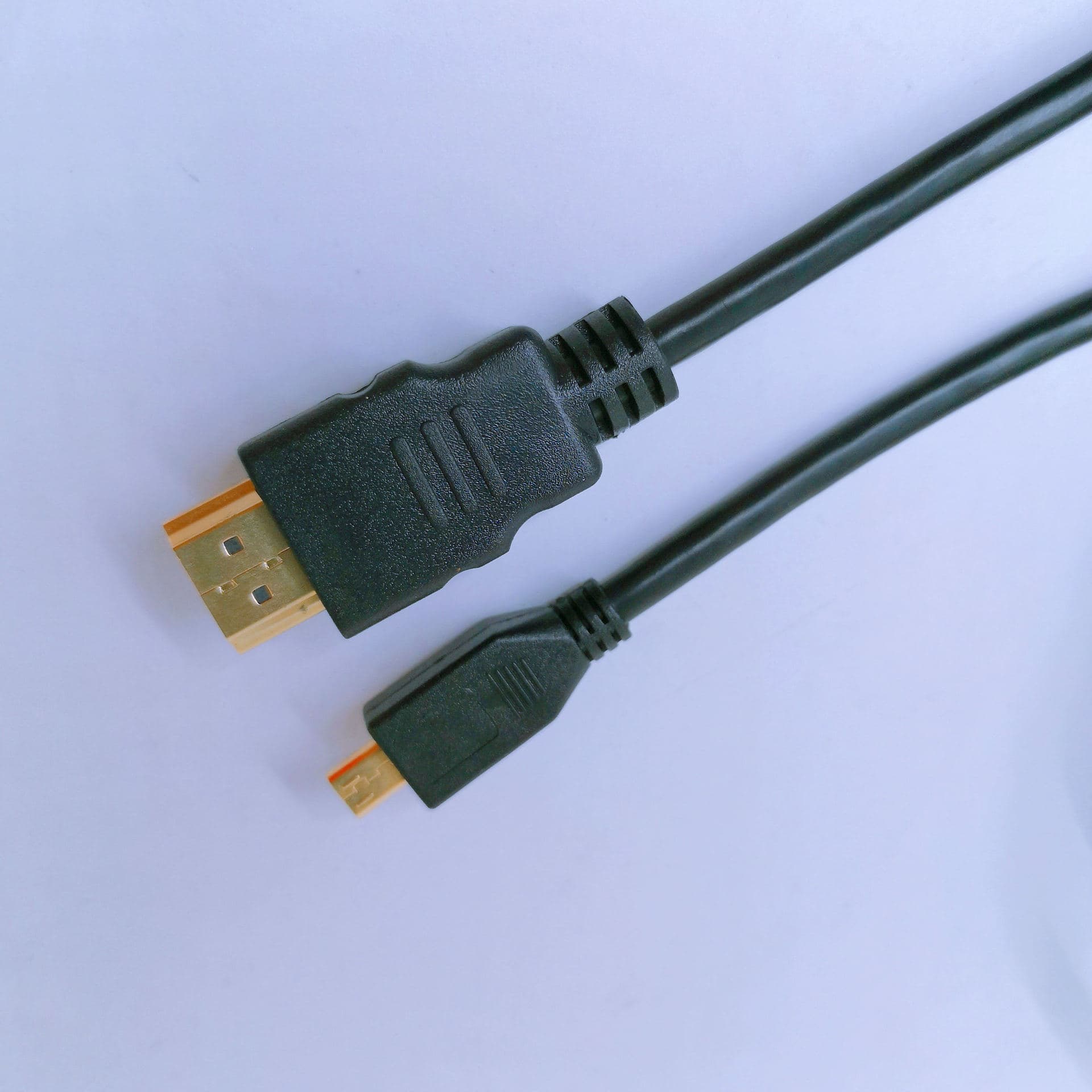 Microhdmi to HDMI line Mike to high -clear line tablet camera 4