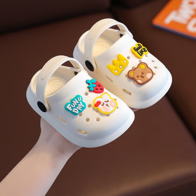 Cute non-slip children's cartoon Crocs-style slippers for early age for boys, mule, closed toe 2