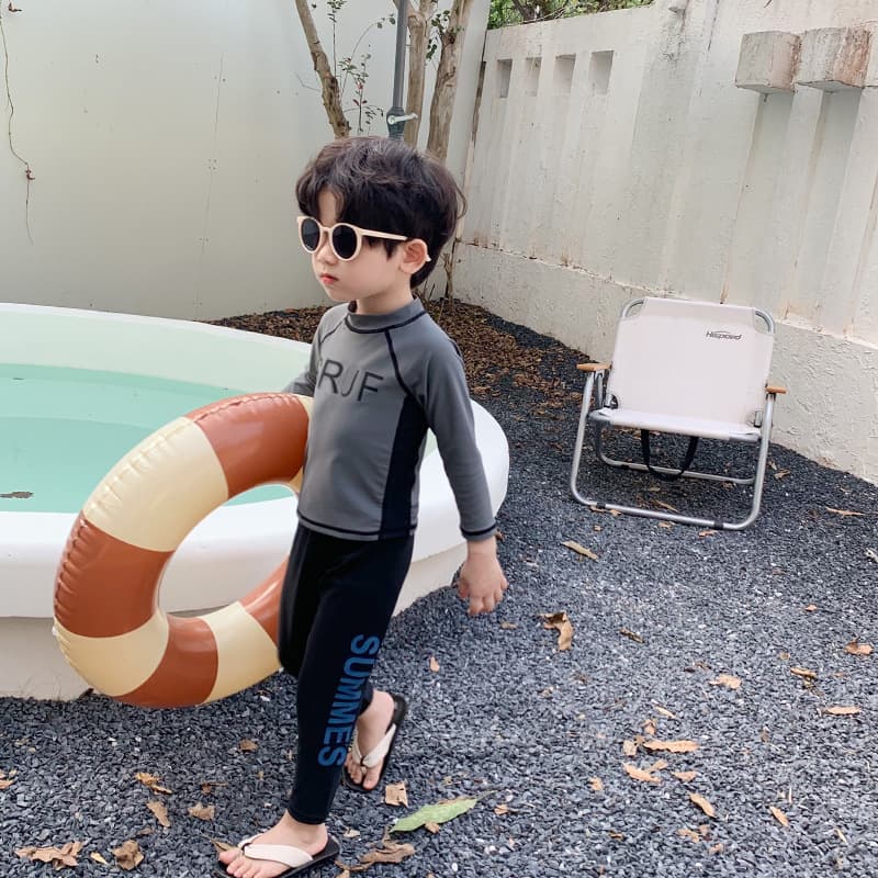 Brand quick dry swimwear for boys, beach children's trousers, beach style 4