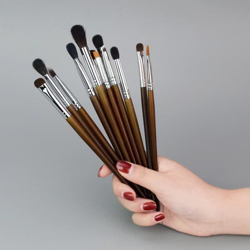 Wool animal hair eye shadow brush cone smudge nose shadow concealer lip brush eyebrow brush press eye tail Cangzhou makeup brush bright color 4