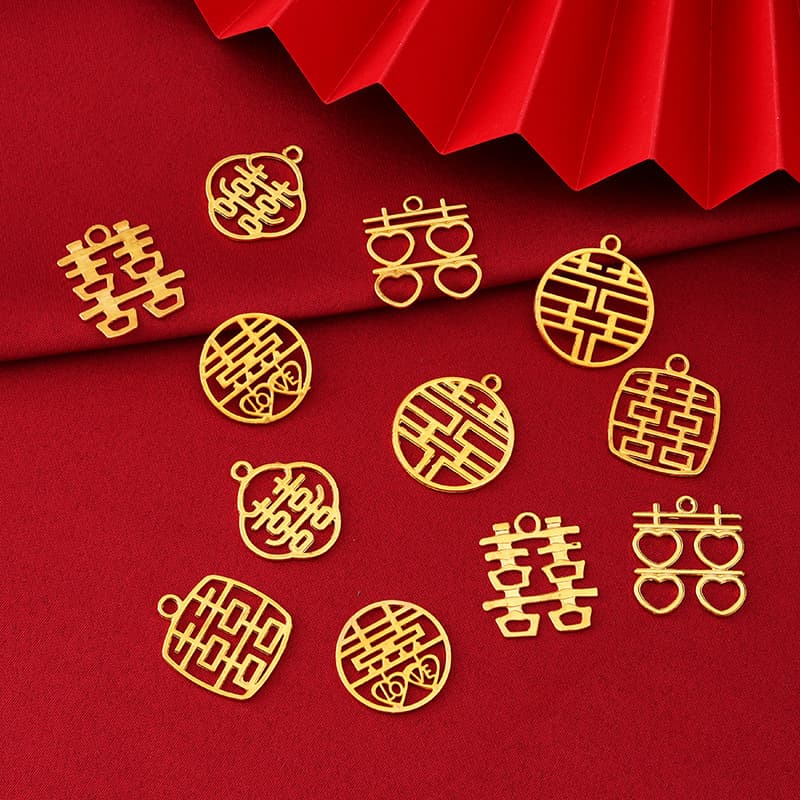 Wedding Products Happy Words Pendant DIY Zinc Alloy Jets Termination Package Paint Paint Paint Big Red Double Happiness Pendant