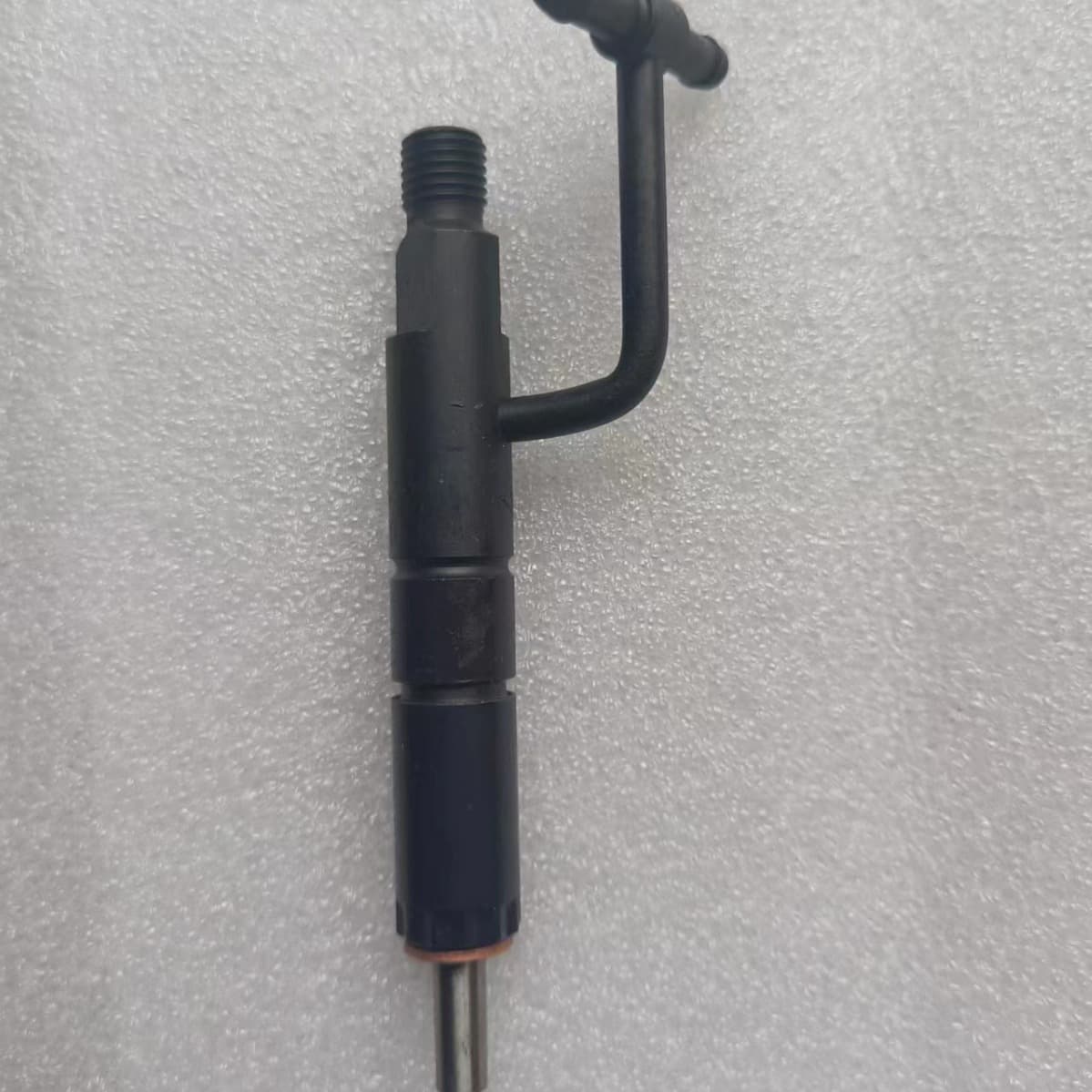 Isuzu Jiangling Qingling 4JB1 is suitable for KBAL-P001A fuel injector adaptation DSLA153P009 fuel injection 3