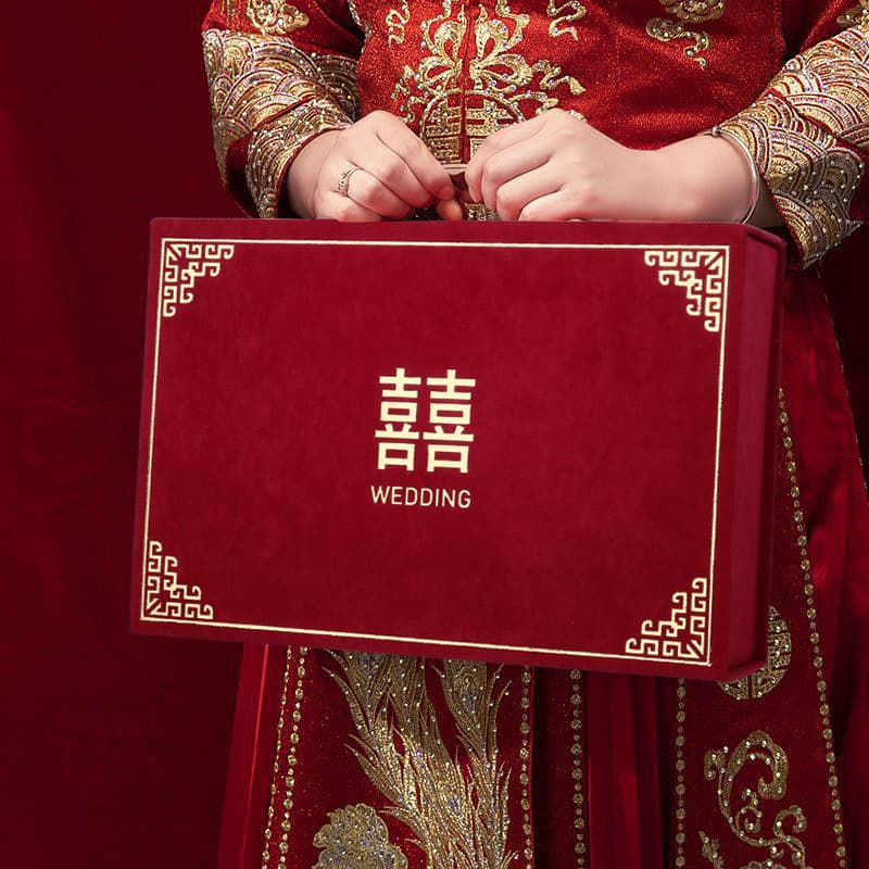 Wholesale wedding supplies Bride accompanies the golden green onion pinks gift gold box festive color gift box wedding marriage box 3