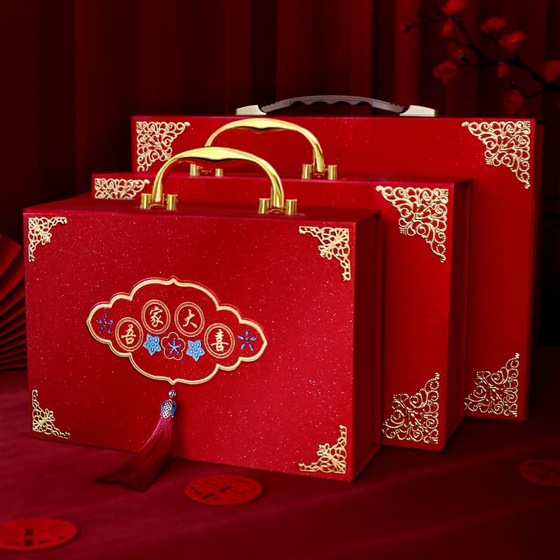 Wholesale wedding supplies Bride accompanies the golden green onion pinks gift gold box festive color gift box wedding marriage box 1
