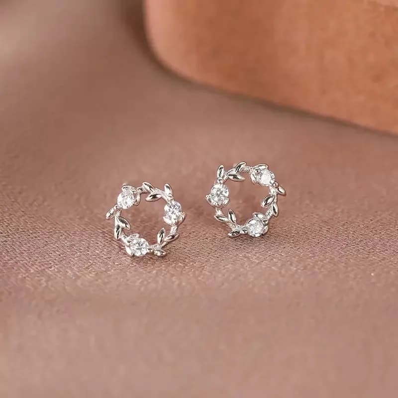 Fresh cute short earrings, Korean style 4