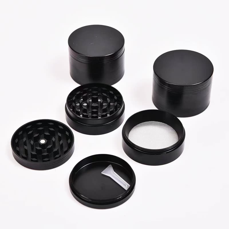 Zinc Alloy 4-Layer Metal Tobacco Grinder 1