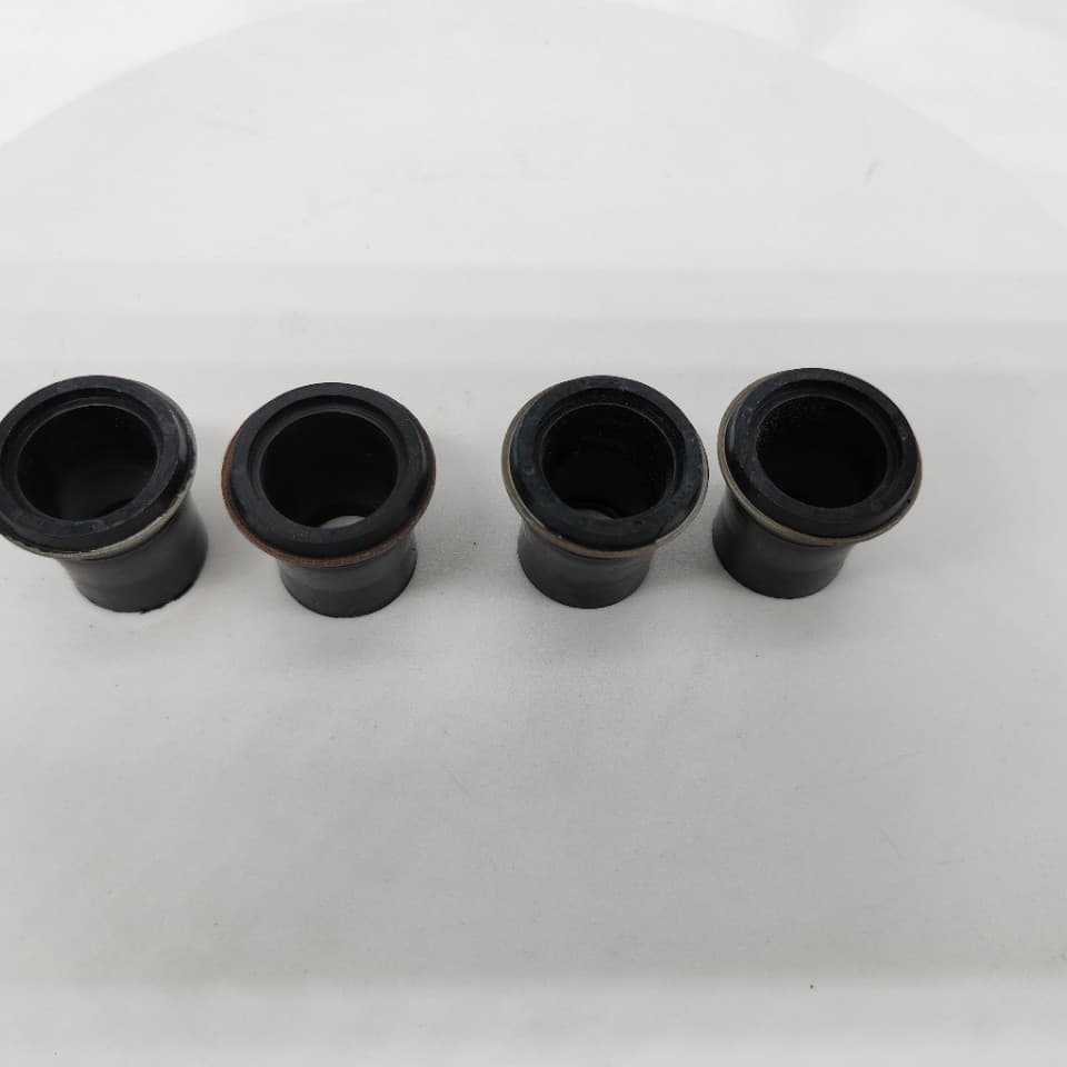 Suitable for Toyota 1kd 2kd auto parts fuel injector 23681-30010 23681-0L010 1