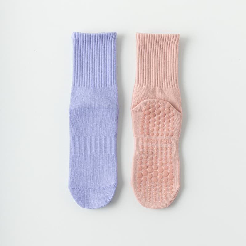 Summer non-slip yoga clothing, socks, mid-length, for running 2